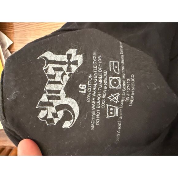 Ghost graphic t-shirt black t-shirt size Large - Picture 4 of 4